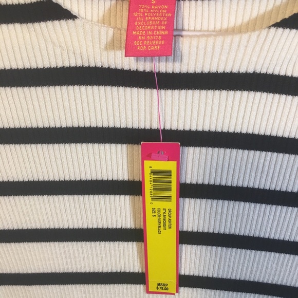 Striped slit sleeve tunic in white and black..... - Picture 3 of 8